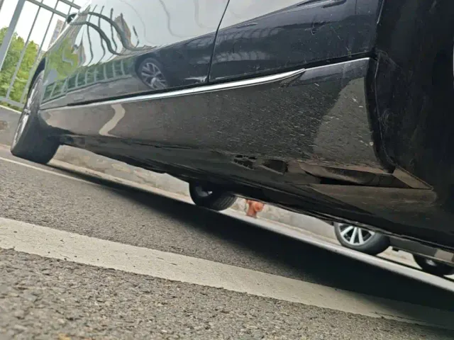 Mercedes-Benz E-Class — Фото автомобиля 20