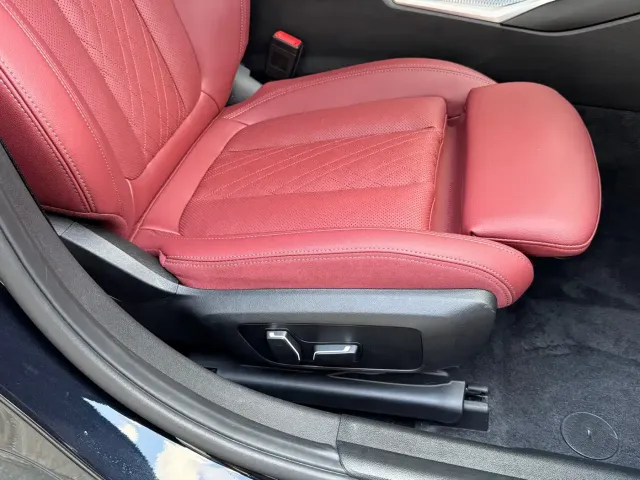BMW 3 Series — Фото автомобиля 12
