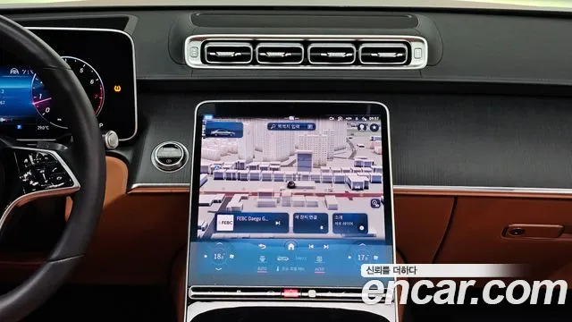Mercedes-Benz S-Class — Фото автомобиля 14