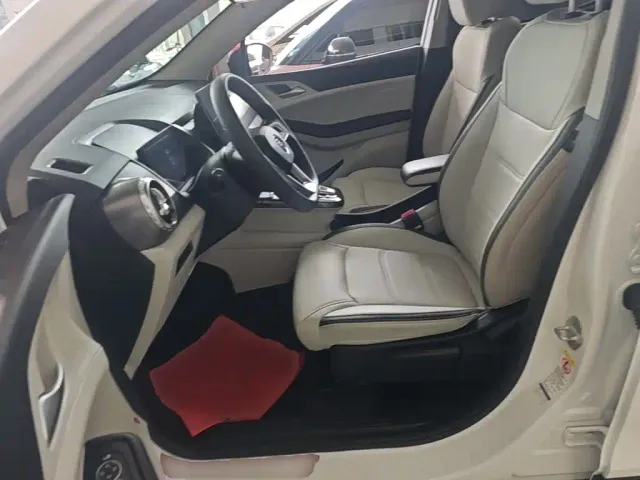 BYD Yuan Pro — Фото автомобиля 14