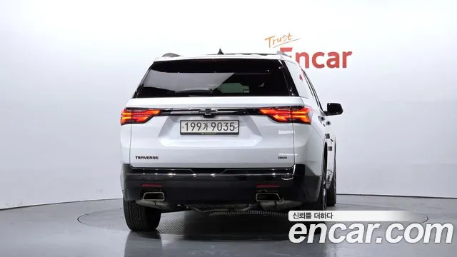 Chevrolet Traverse — Фото автомобиля 4