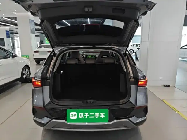 BYD Yuan PLUS — Фото автомобиля 18