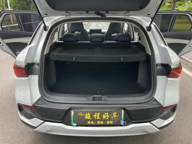 BYD Yuan PLUS — Фото автомобиля 21