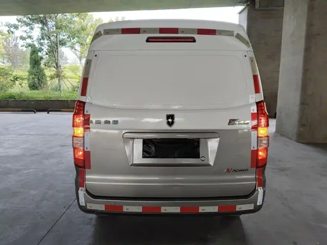 Jinbei New Hiace X30L — Фото автомобиля 5