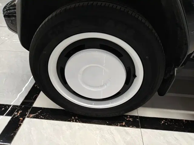 iCAR V23 — Фото автомобиля 22