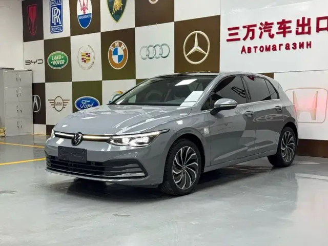 Фотография автомобиля — Volkswagen Golf
