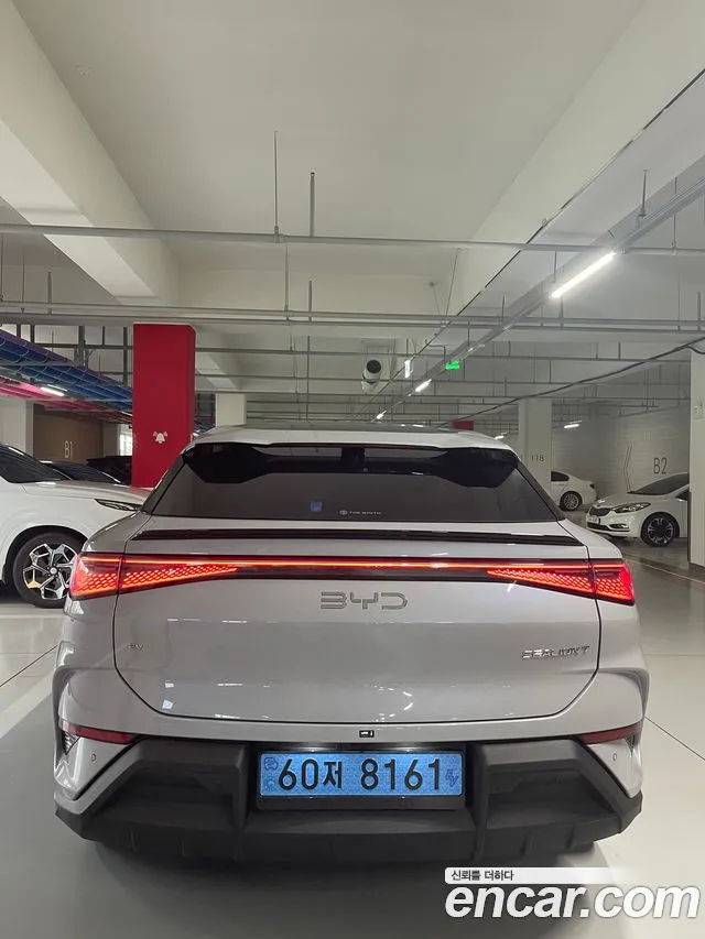 BYD Sealion 7 — Фото автомобиля 2