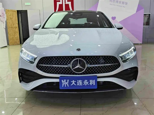 Mercedes-Benz A-Class — Фото автомобиля 2