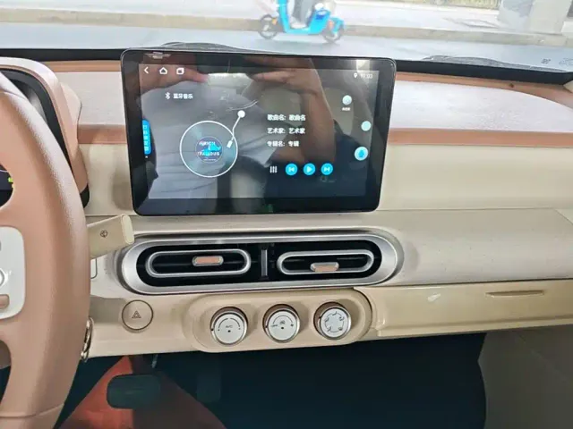 Wuling Hongguang Mini EV — Фото автомобиля 12