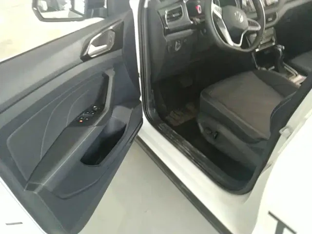 Volkswagen Tharu — Фото автомобиля 15