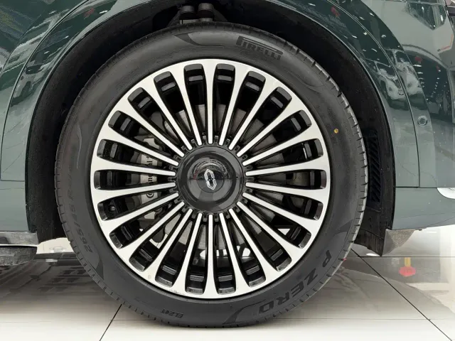 Aito M9 — Фото автомобиля 18