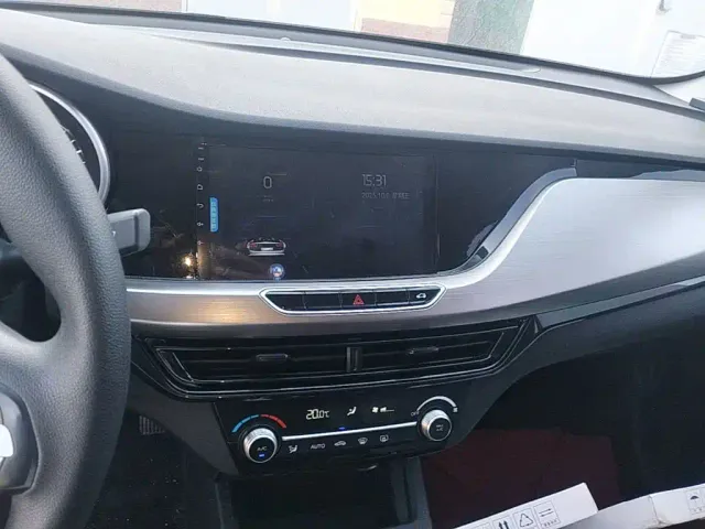Changan Eado — Фото автомобиля 12