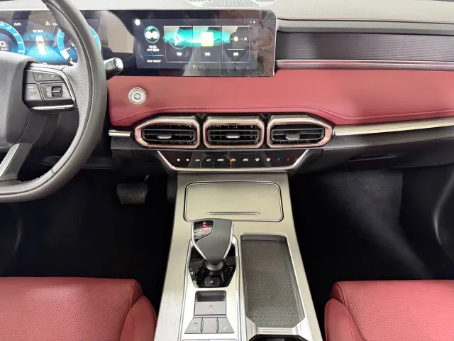 Jetour X70 Plus — Фото автомобиля 13