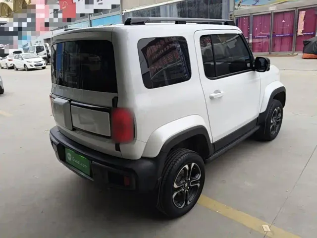 Baojun Yep — Фото автомобиля 6