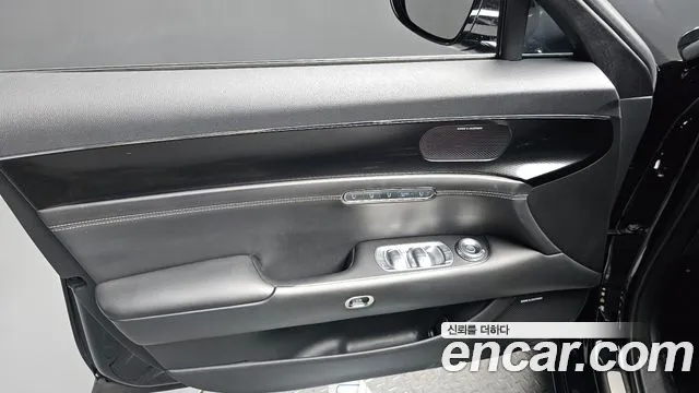 Genesis G90 Бензин 3.5 турбо AWD — Фото автомобиля 18