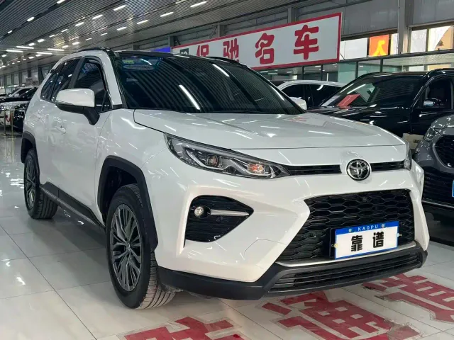 Toyota Wildlander — Фото автомобиля 3
