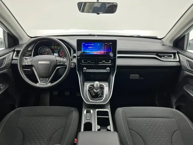 Haval M6 — Фото автомобиля 19