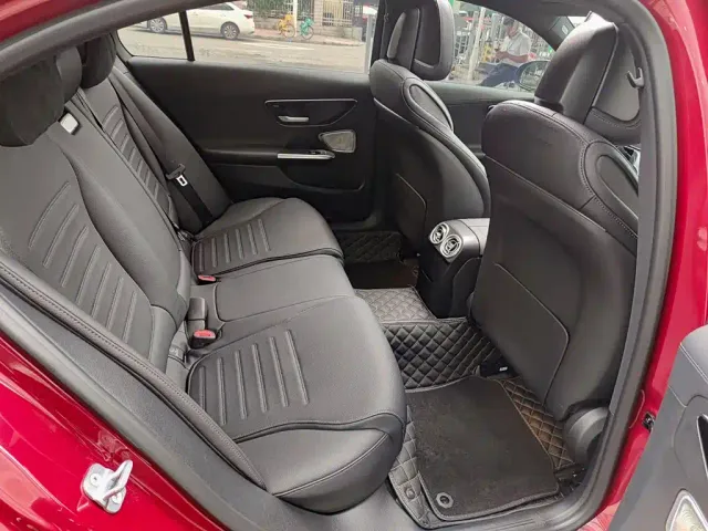 Mercedes-Benz Mercedes-Benz C-Class 2023 Facelift C 200 L Sport Edition — Фото автомобиля 11