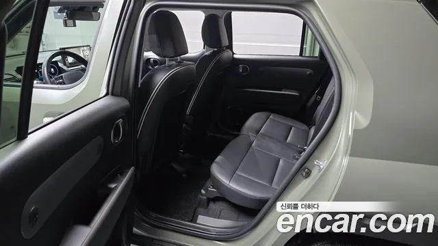Hyundai Casper Electric — Фото автомобиля 11