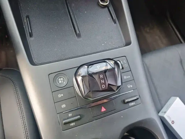 BYD Qin PLUS — Фото автомобиля 15