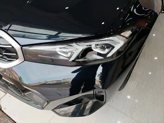 BMW 3 Series — Фото автомобиля 17