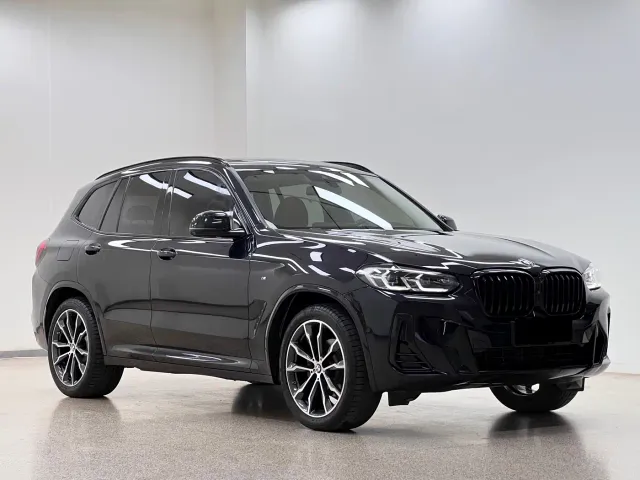 BMW X3 — Фото автомобиля 3