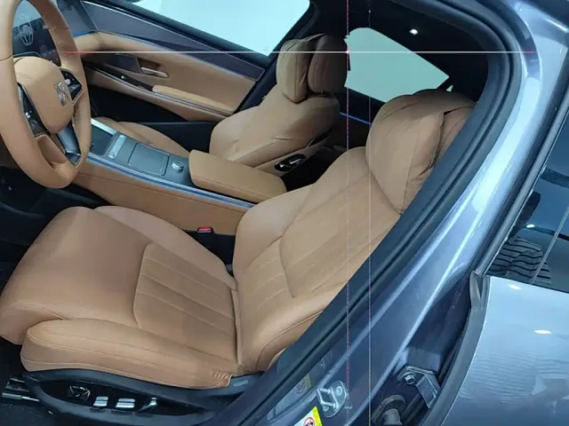 BYD Han L — Фото автомобиля 14