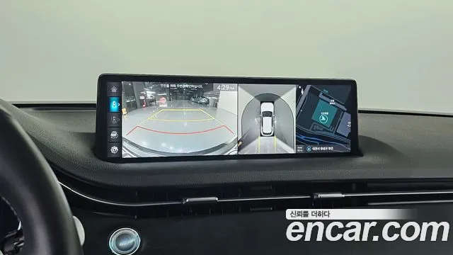 Genesis GV70 2.5T Бензин 2WD — Фото автомобиля 17