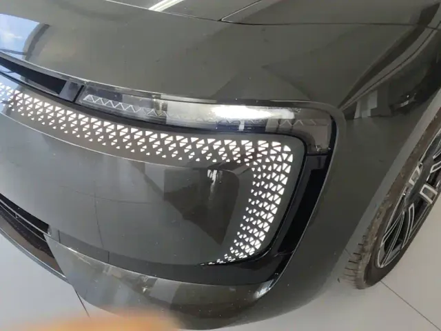 Audi E5 Sportback — Фото автомобиля 23
