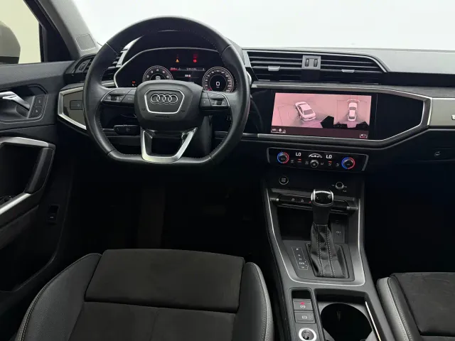 Audi Q3 — Фото автомобиля 15