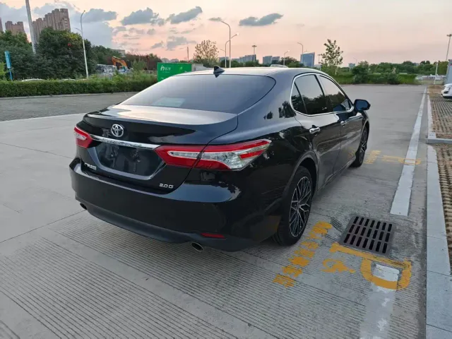 Toyota Camry — Фото автомобиля 7