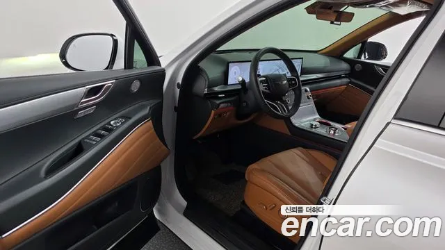 Genesis GV80 — Фото автомобиля 15