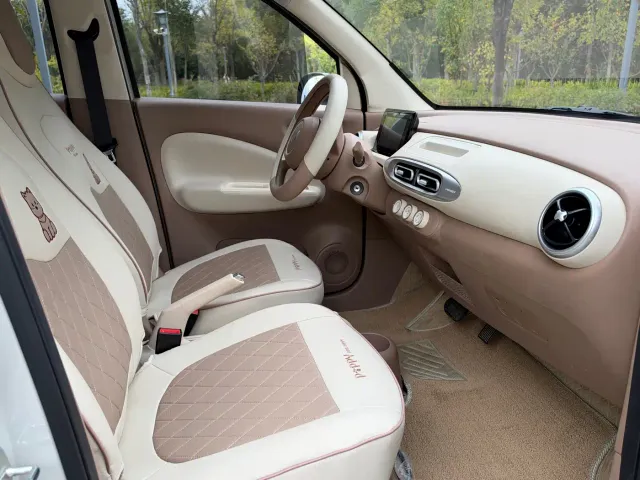 Wuling Hongguang Mini EV — Фото автомобиля 10