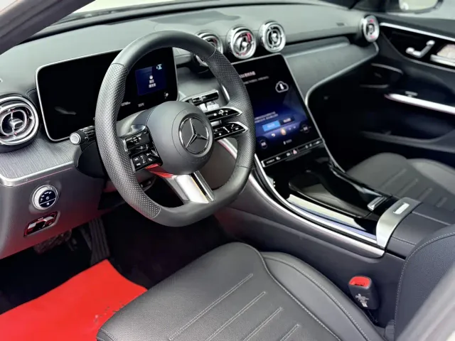 Mercedes-Benz C-Class — Фото автомобиля 13