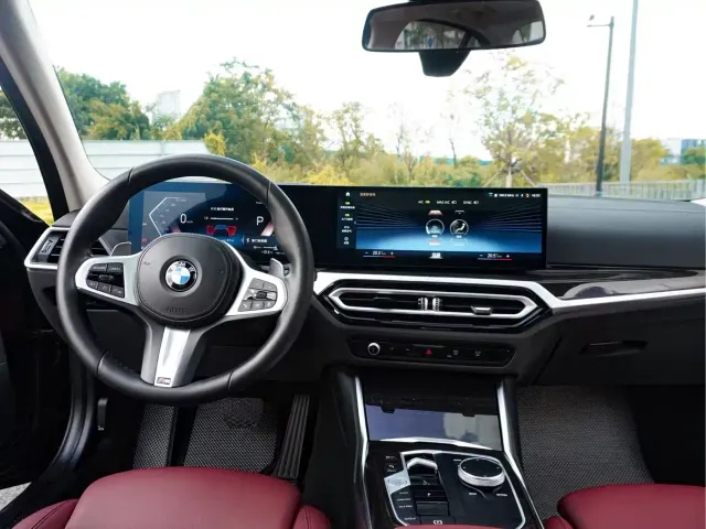 BMW 3 Series — Фото автомобиля 13