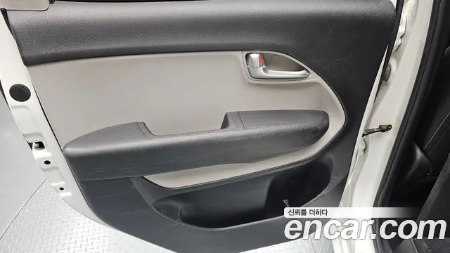 Kia RAY Новый Kia Ray Фургон — Фото автомобиля 25