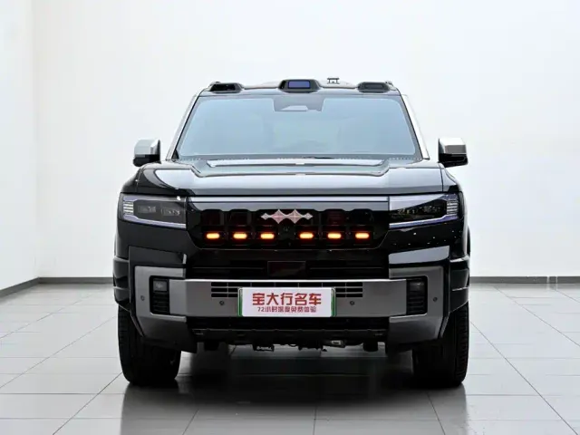 BYD FangChengBao Leopard 8 — Фото автомобиля 3