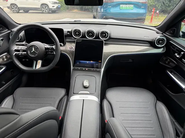 Mercedes-Benz C-Class — Фото автомобиля 12