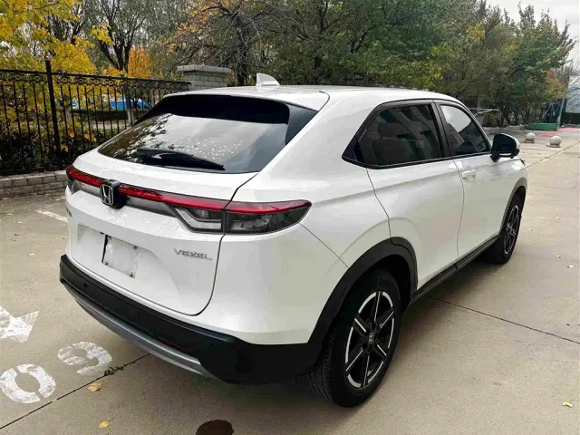 Honda Vezel — Фото автомобиля 13
