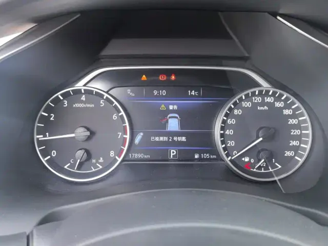 Nissan Murano — Фото автомобиля 14