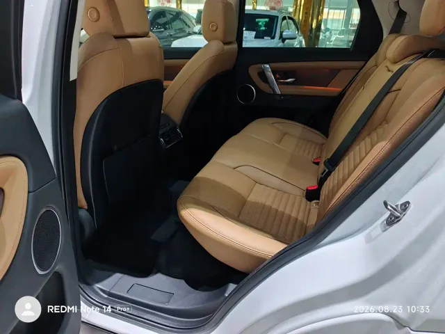 Land Rover Discovery Sport — Фото автомобиля 6