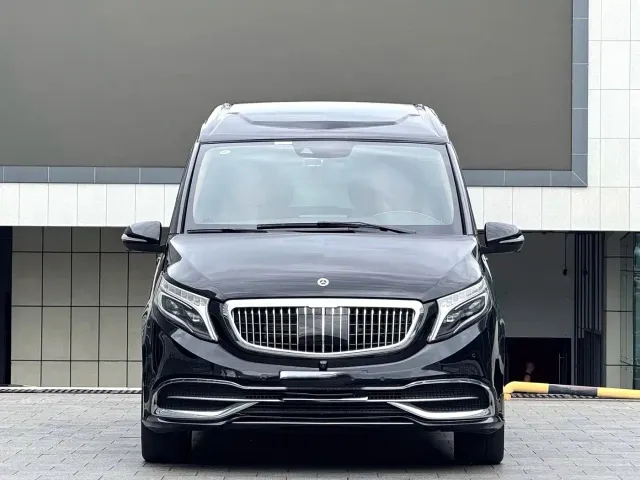 Mercedes-Benz V-Class — Фото автомобиля 2