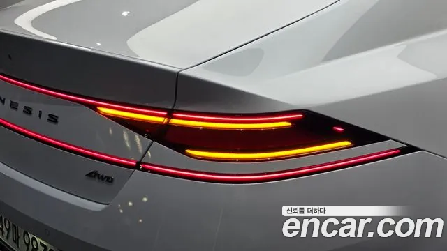 Genesis G90 Бензин 3.5 турбо AWD — Фото автомобиля 22