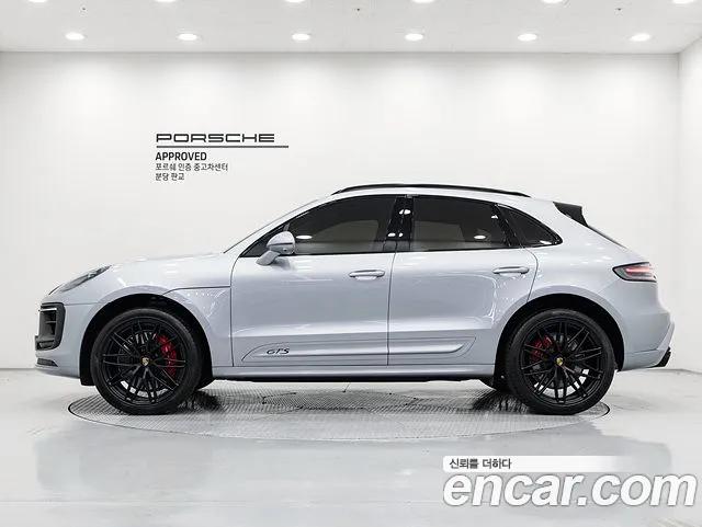 Porsche Macan — Фото автомобиля 6