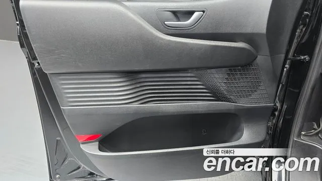 Hyundai Staria — Фото автомобиля 14