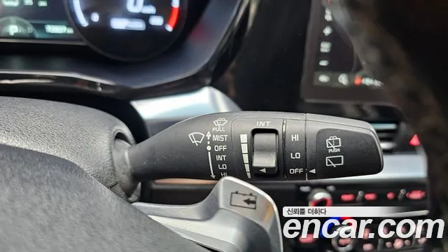 Kia Niro — Фото автомобиля 30