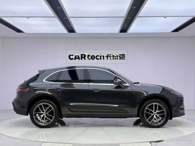 Porsche Macan — Фото автомобиля 6