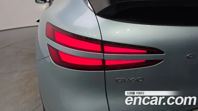 Genesis GV60 — Фото автомобиля 5