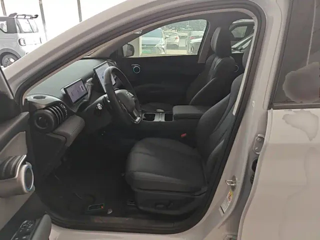 BYD Yuan PLUS — Фото автомобиля 15