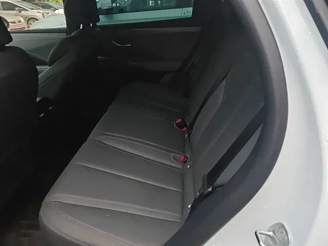 BYD Qin PLUS — Фото автомобиля 16